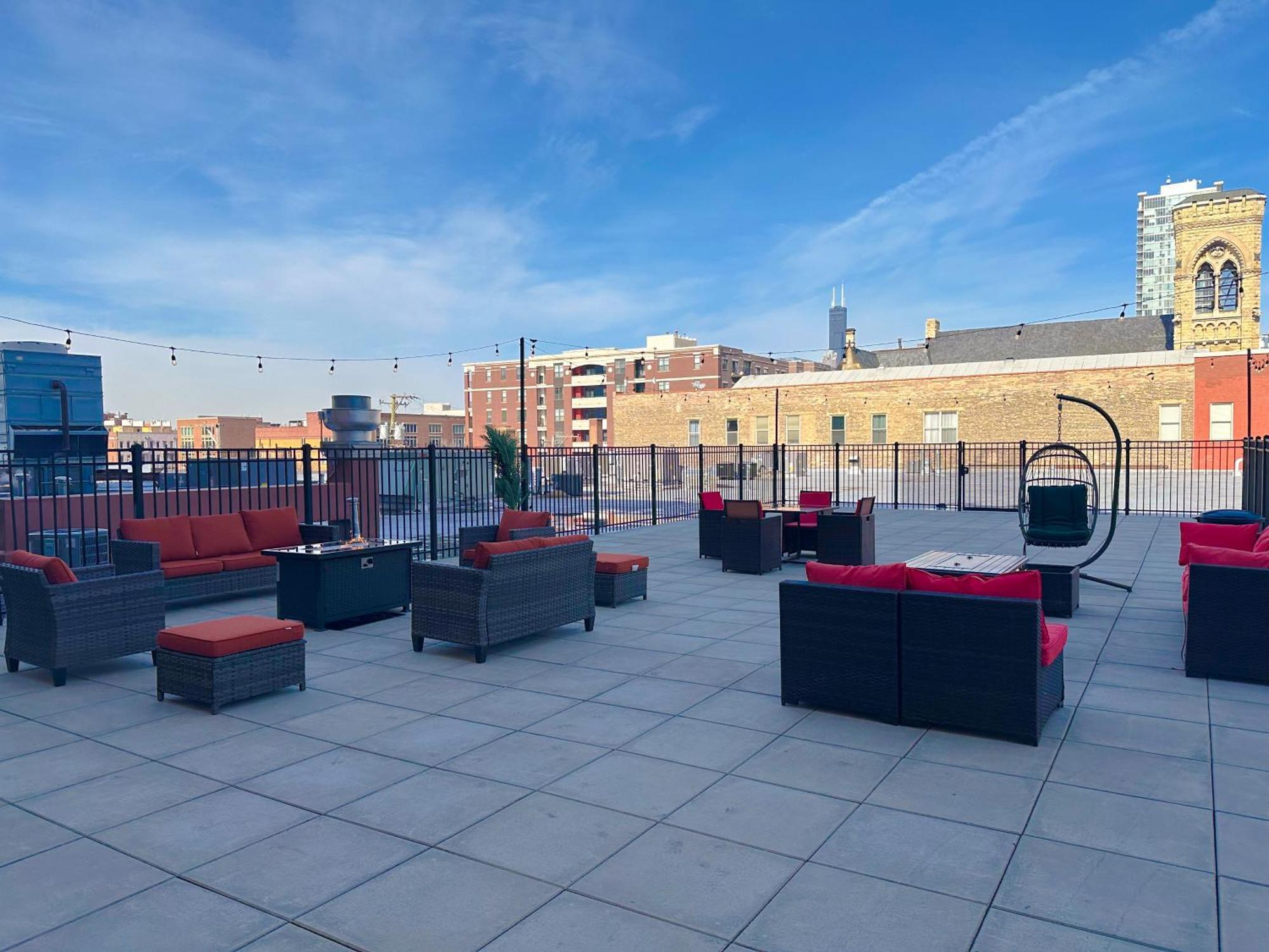 Family Friendly 2Br South Loop Suite With Optional Parking And Gym Access Sleeps Up To 8 Near Mccormick Place And Soldier Field ชิคาโก ภายนอก รูปภาพ